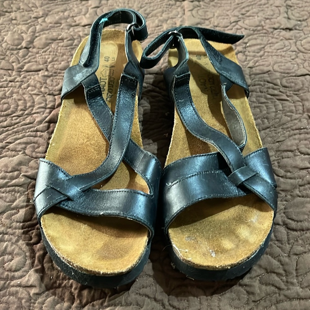 NAOT Womens Sandals Black Leather Adjustable Strap Leather 9 US